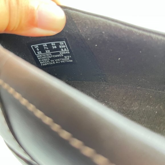 Clarks Channing Ann 22545 Slip on Loafer Black Leather Women's Size 7.5 … - Picture 4 of 6